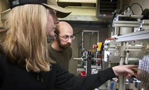 La Universidad Estatal de Montana produce nueva fibra de carbono utilizando e...